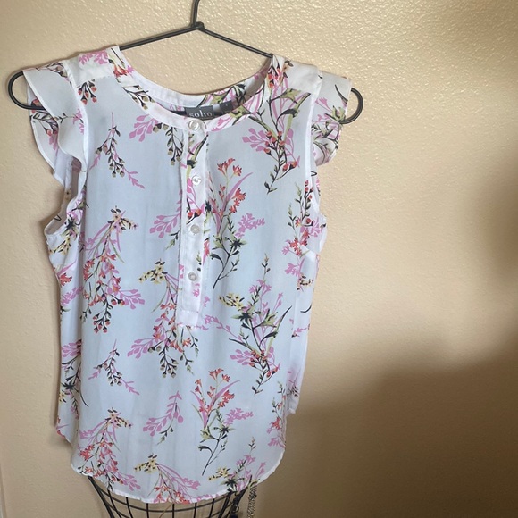 Women’s blouse - Picture 1 of 1